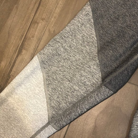 Outdoor Voices Springs 7/8 Leggings gray tri tone S small silver colorblock - Picture 7 of 7
